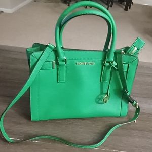 Michael Kors Dillon Shoulder Bag Palm Green